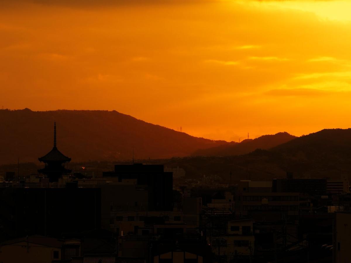 The Box Hotel Kyoto Exterior photo